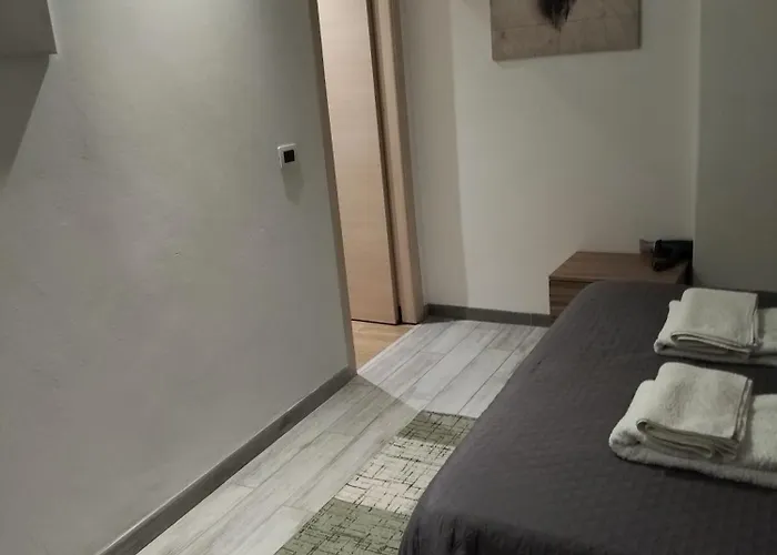 Centro فندق مبيت وإفطار ميلان